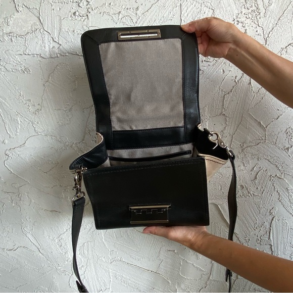 Zac Posen Women's Eartha Convertible Top
Handle Bag - Picture 6 of 10